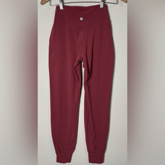 Lululemon Align High-Rise Jogger
Mulled Wine Size 2 - Picture 5 of 7